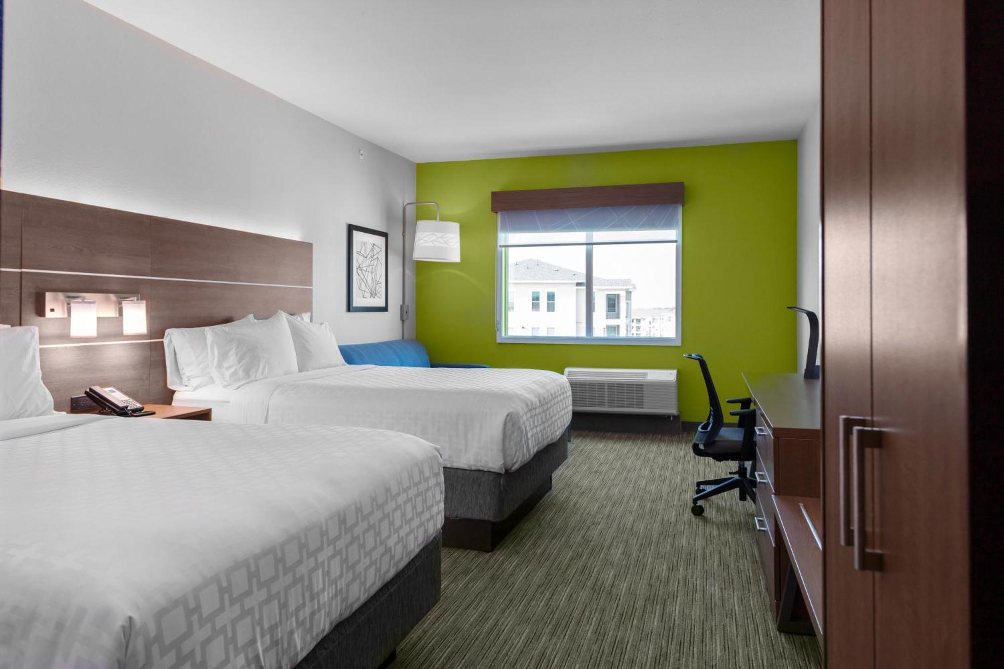 Express & By Ihg