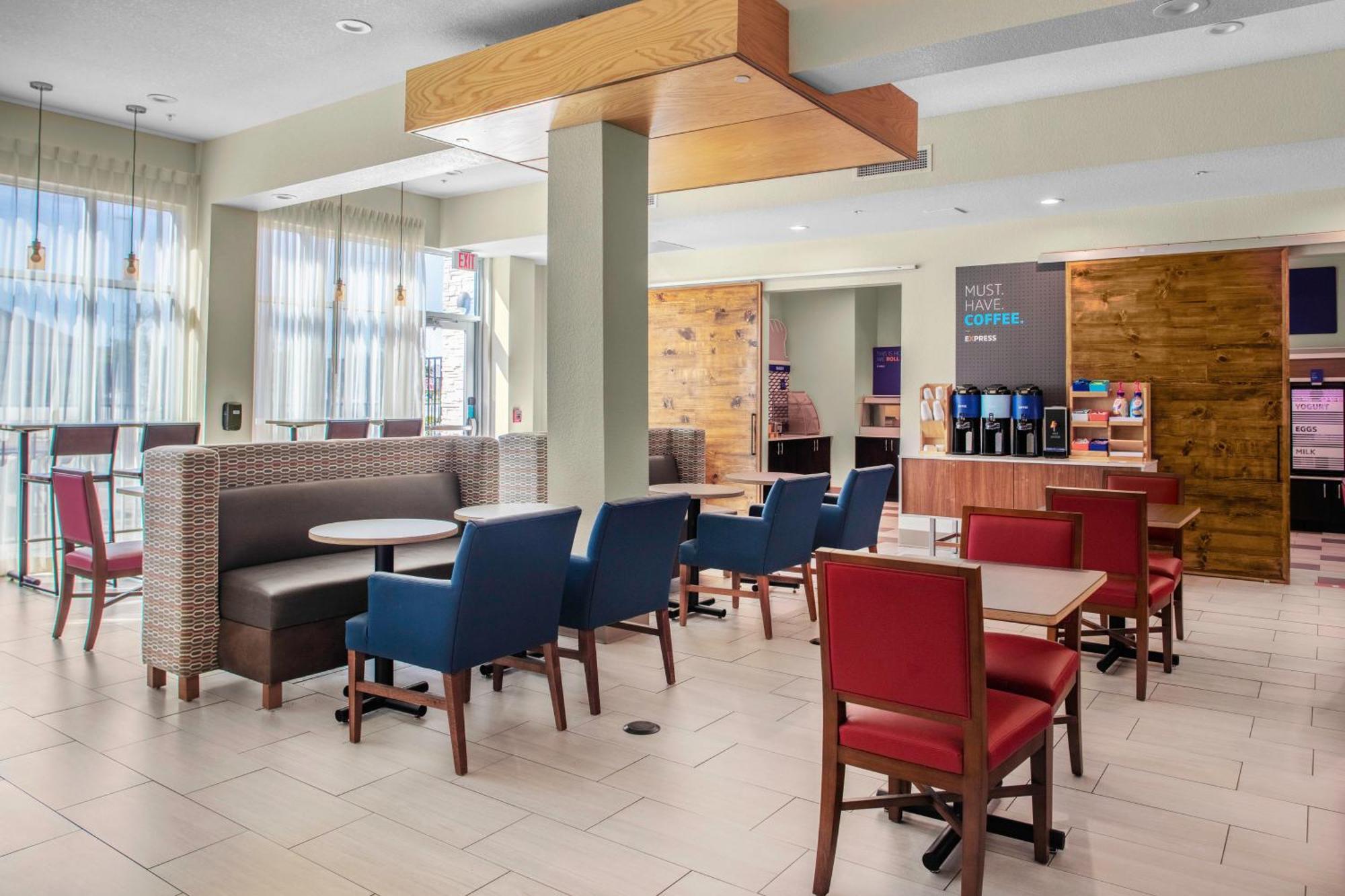 Express & By Ihg